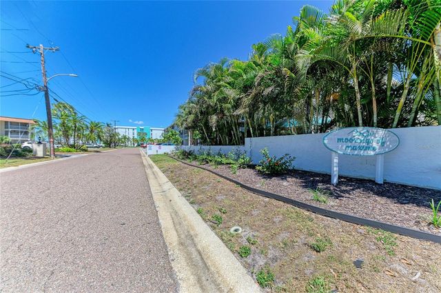 4920 38TH WAY S 210, St Petersburg, FL 33711