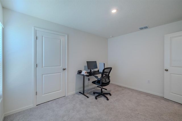 2274 MAJESTIC SPAN AVENUE, Eagle Lake, FL 33839