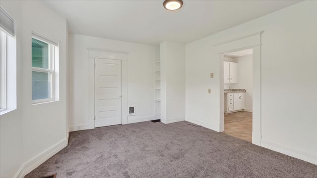 1130 W Nora Ave, Spokane, WA 99205