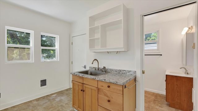 1130 W Nora Ave, Spokane, WA 99205