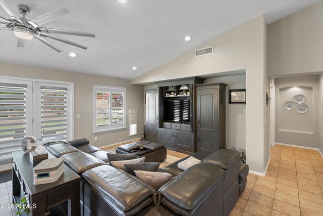 8534 W 8534 W Melinda Lane, Peoria, AZ 85382