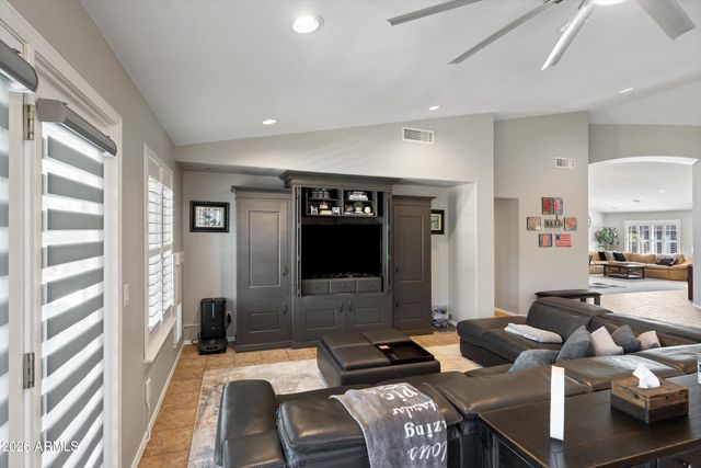 8534 W 8534 W Melinda Lane, Peoria, AZ 85382