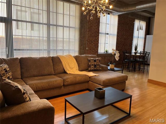 2201 Locust Street 201, St Louis, MO 63103
