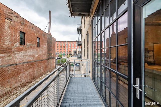 2201 Locust Street 201, St Louis, MO 63103
