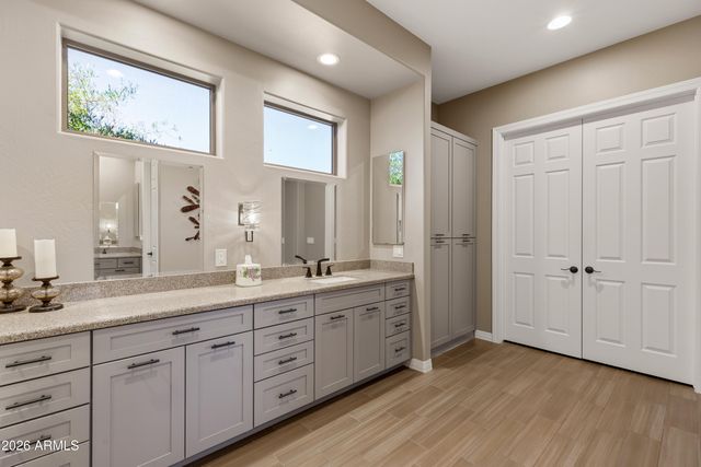 7534 E Visao Drive, Scottsdale, AZ 85266