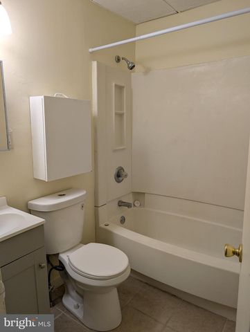 2482 OGDEN AVENUE, Bensalem, PA 19020