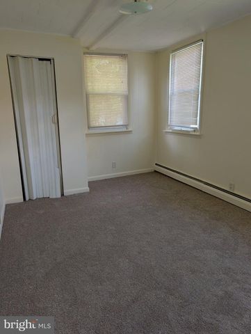 2482 OGDEN AVENUE, Bensalem, PA 19020