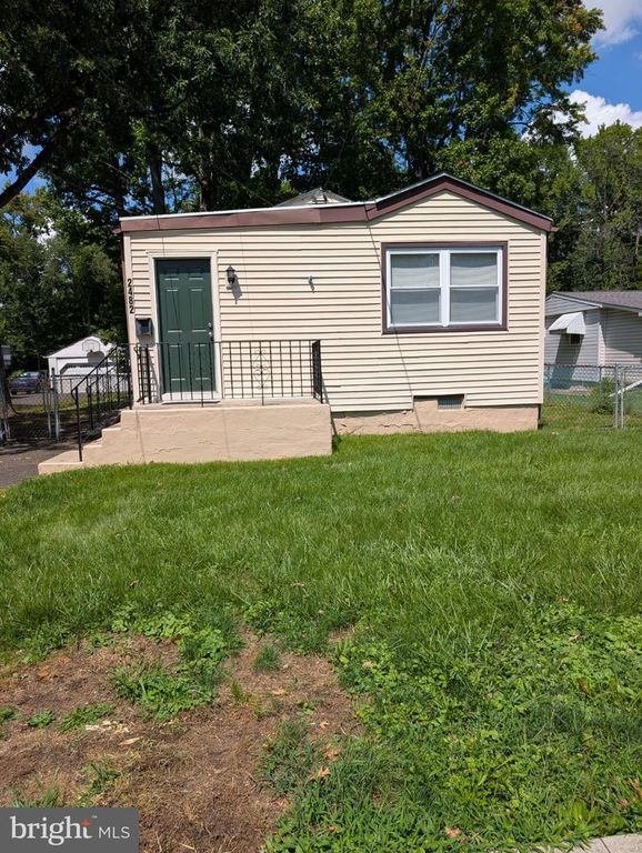 2482 OGDEN AVENUE, Bensalem, PA 19020