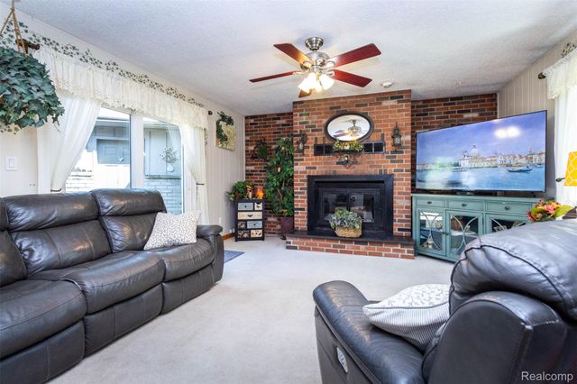 8315 Ingram Street, Westland, MI 48185