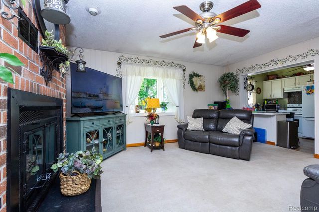 8315 Ingram Street, Westland, MI 48185