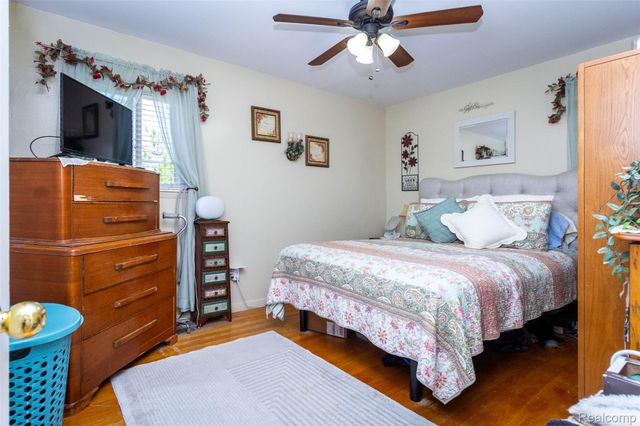 8315 Ingram Street, Westland, MI 48185