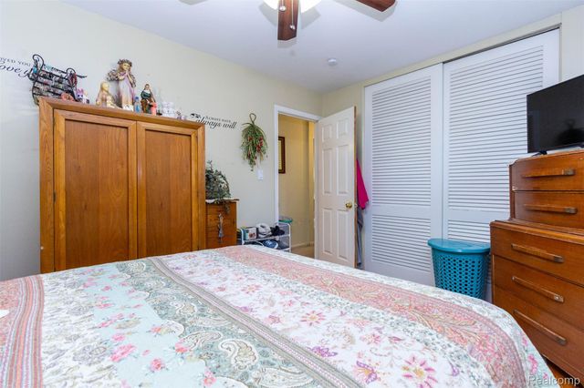 8315 Ingram Street, Westland, MI 48185