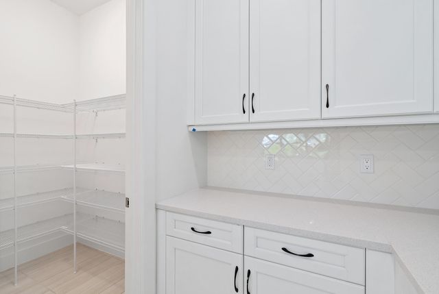 13577 Artisan Circle, Palm Beach Gardens, FL 33418