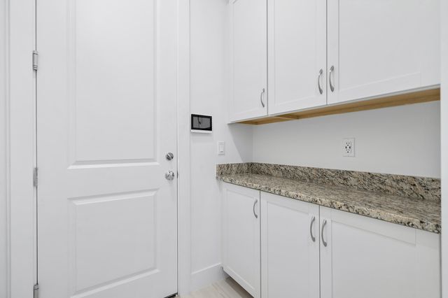 13577 Artisan Circle, Palm Beach Gardens, FL 33418