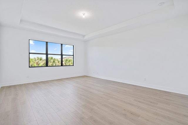 13577 Artisan Circle, Palm Beach Gardens, FL 33418