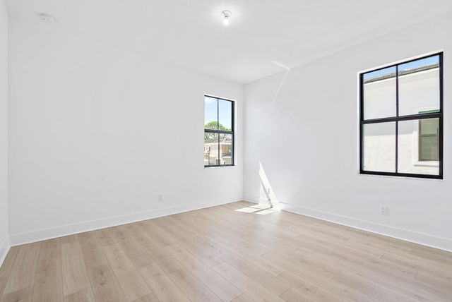 13577 Artisan Circle, Palm Beach Gardens, FL 33418