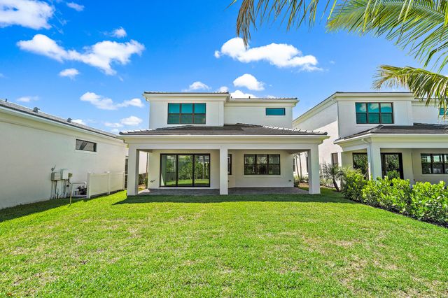 13577 Artisan Circle, Palm Beach Gardens, FL 33418