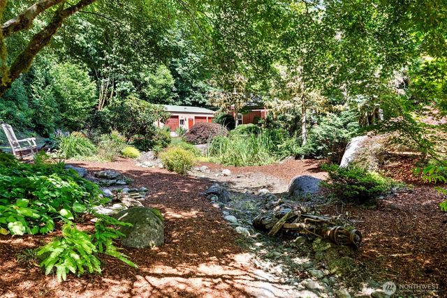 17401 Renton Maple Valley Road SE, Maple Valley, WA 98038