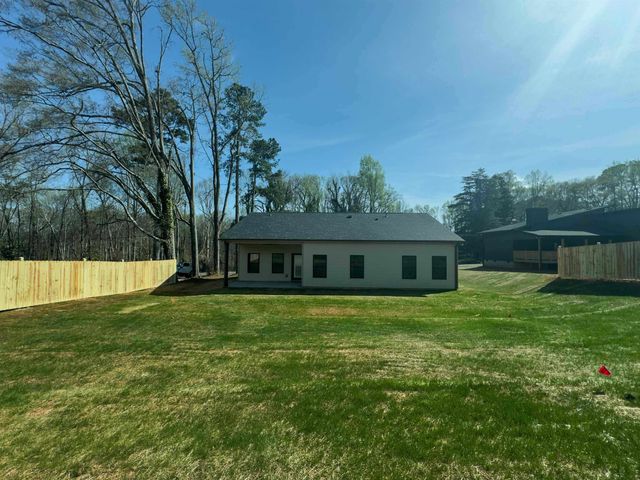 512 E Hayne Street, Woodruff, SC 29388