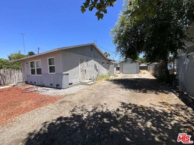 214 S Ramona Street, Hemet, CA 92543