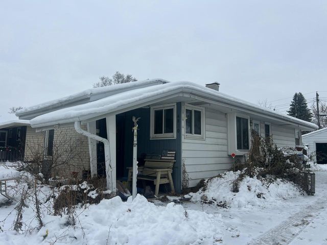 4860 N 104th STREET, Milwaukee, WI 53225