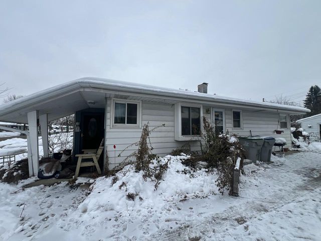 4860 N 104th STREET, Milwaukee, WI 53225