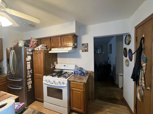 4860 N 104th STREET, Milwaukee, WI 53225