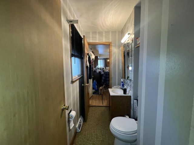 4860 N 104th STREET, Milwaukee, WI 53225