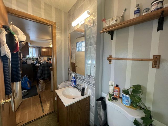 4860 N 104th STREET, Milwaukee, WI 53225