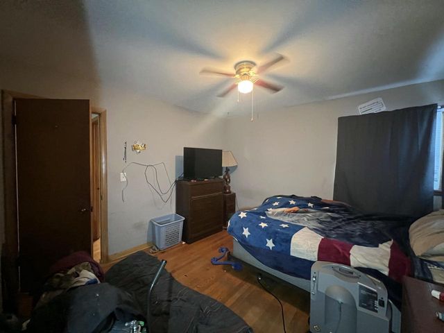 4860 N 104th STREET, Milwaukee, WI 53225