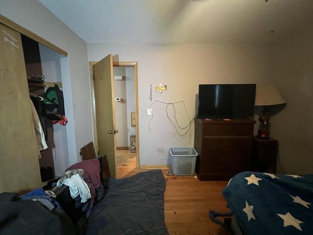 4860 N 104th STREET, Milwaukee, WI 53225