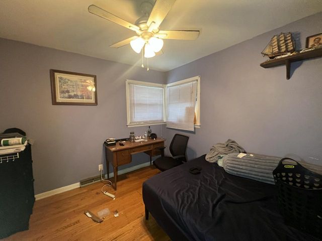 4860 N 104th STREET, Milwaukee, WI 53225