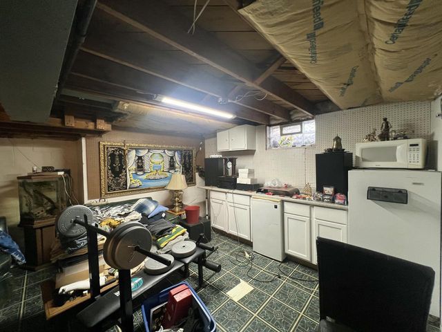 4860 N 104th STREET, Milwaukee, WI 53225