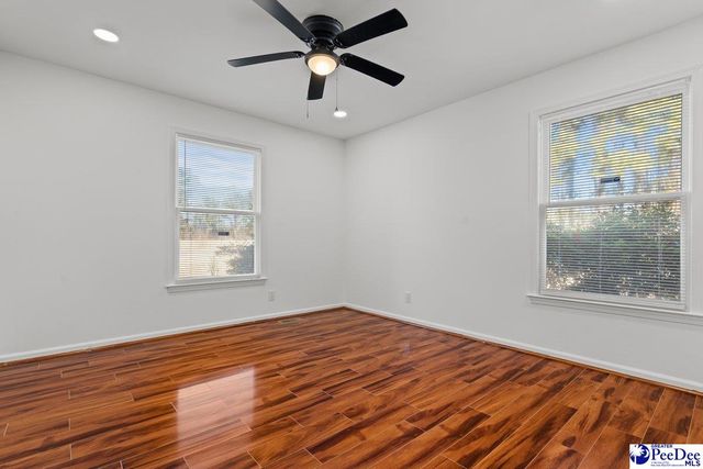 202 E Twin Church Rd, Timmonsville, SC 29161