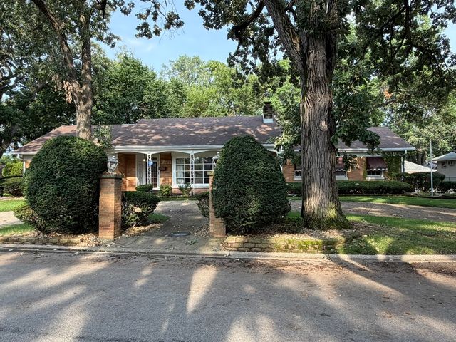 9615 Parkside Avenue, Oak Lawn, IL 60453