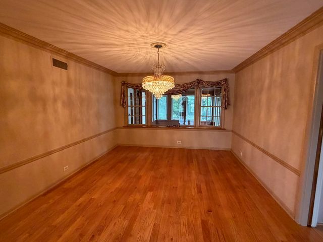 9615 Parkside Avenue, Oak Lawn, IL 60453