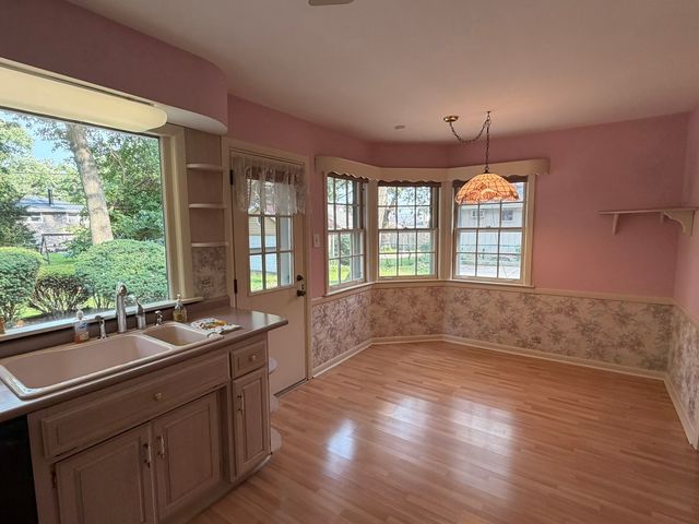 9615 Parkside Avenue, Oak Lawn, IL 60453