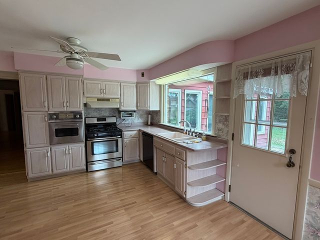 9615 Parkside Avenue, Oak Lawn, IL 60453