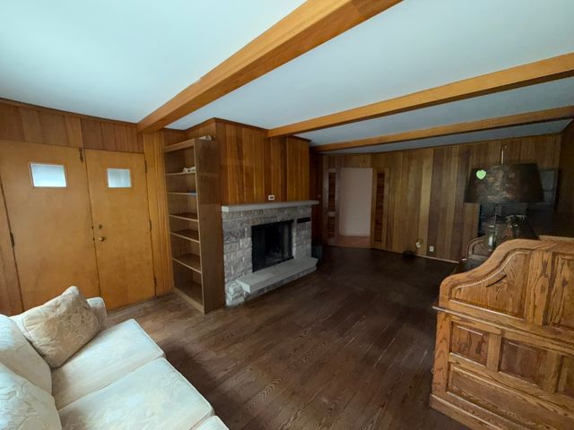 9615 Parkside Avenue, Oak Lawn, IL 60453