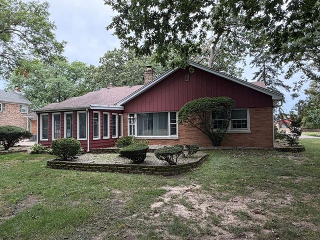 9615 Parkside Avenue, Oak Lawn, IL 60453