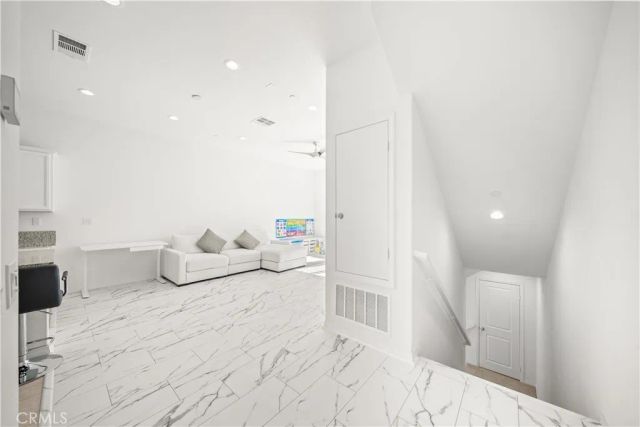 104 Keeper, Irvine, CA 92618