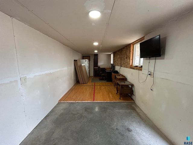 27180 468th Ave Avenue, Tea, SD 57064