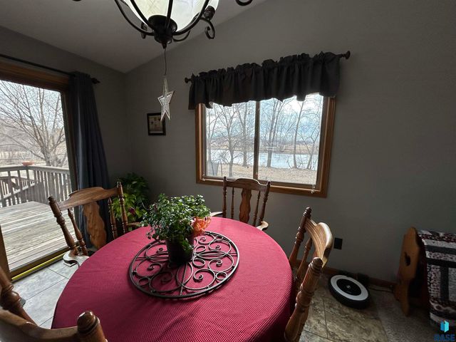 27180 468th Ave Avenue, Tea, SD 57064