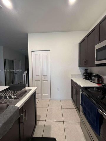 25253 SW 107th Ct 25253, Homestead, FL 33032