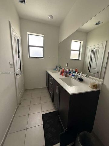 25253 SW 107th Ct 25253, Homestead, FL 33032