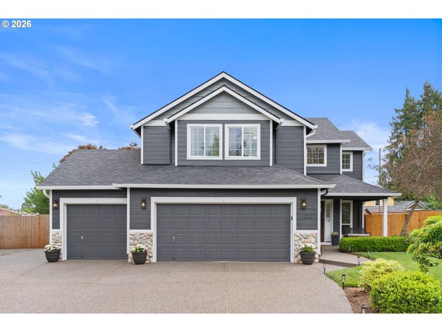 12717 ROMAN Ct, Oregon City, OR 97045