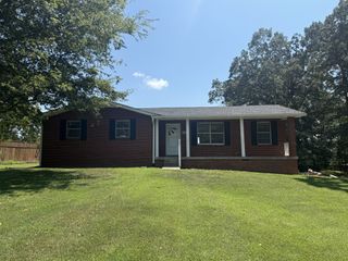 2775 Lylewood Rd, Woodlawn, TN 37191