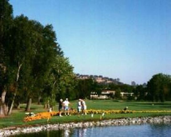 130 Golden Leaf Ct, Valley Springs, CA 95252