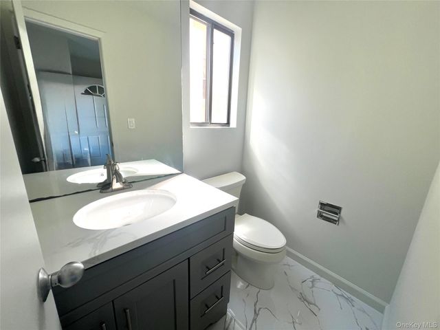 57 Firwood Road A, Port Washington, NY 11050