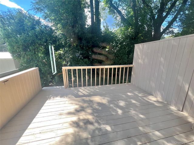 57 Firwood Road A, Port Washington, NY 11050